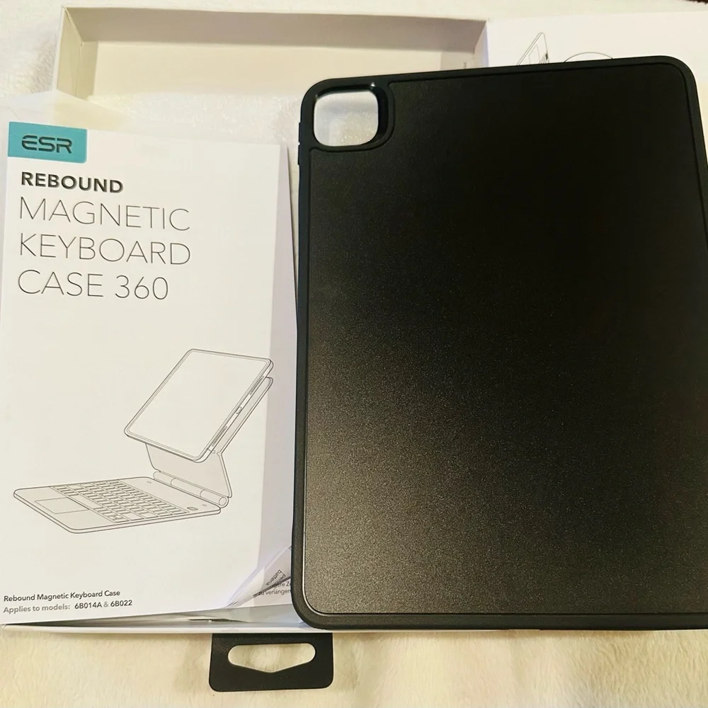 ESR iPad Pro 11